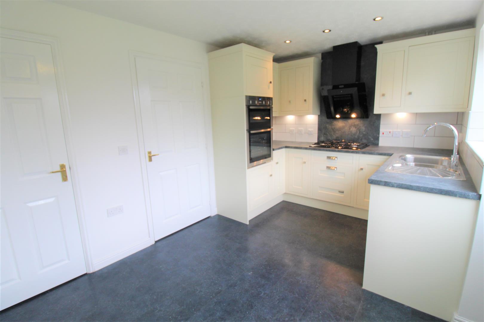 Lakeside Close, Etruria, Stoke-On-Trent